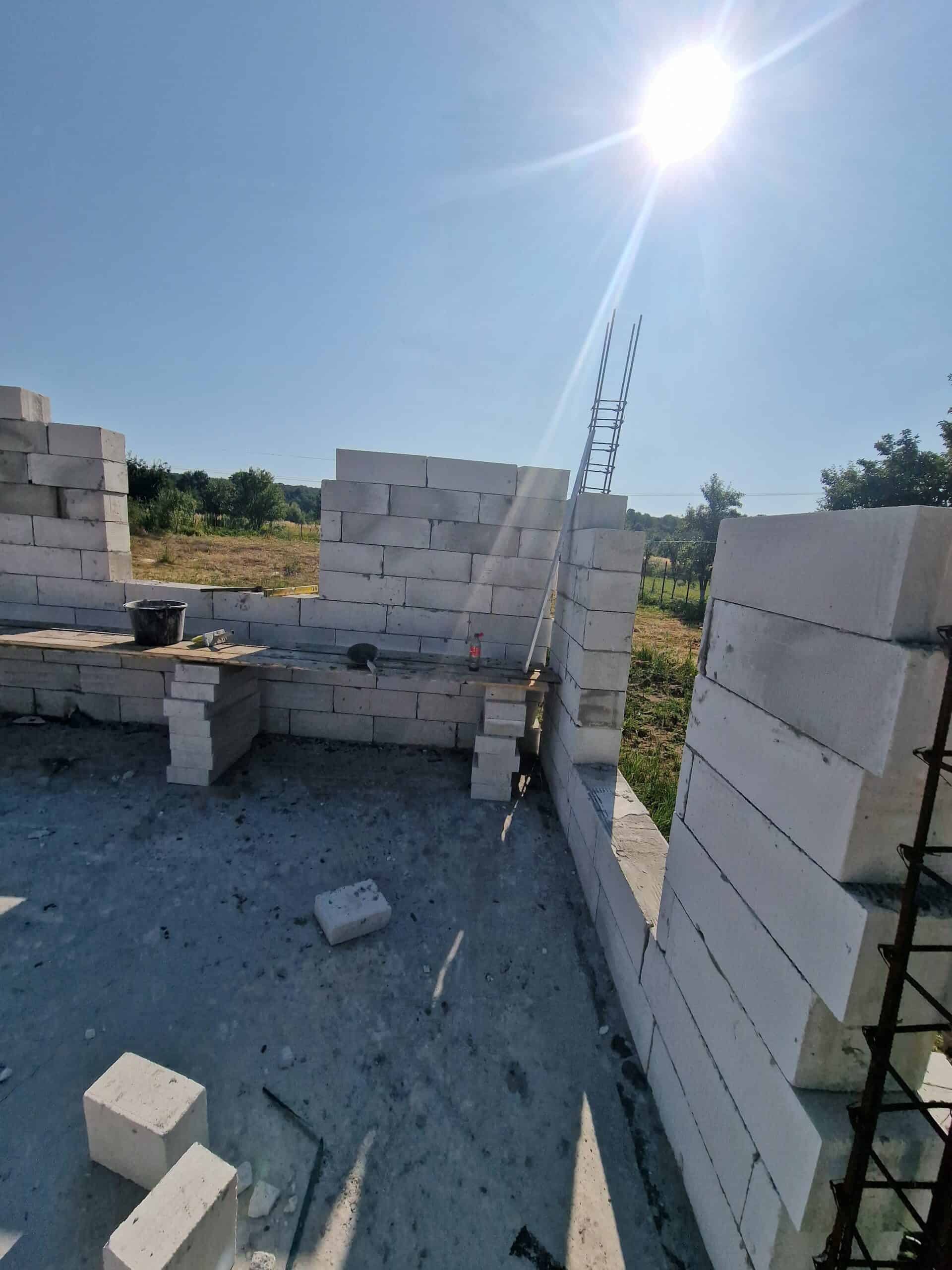 ziduri si pereti din bca la casa in constructie